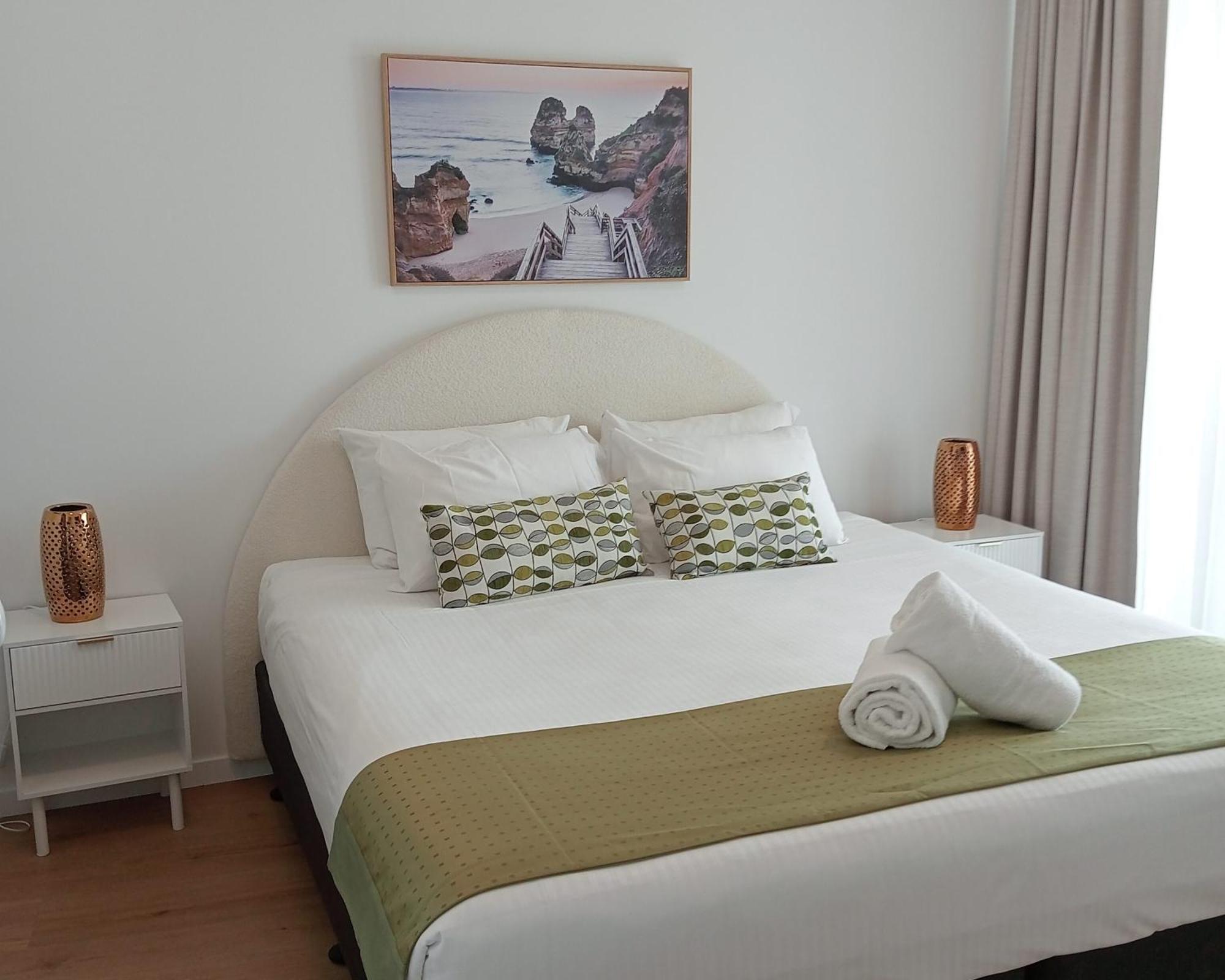 Alexandra On The Pacific Aparthotel Мулулаба Екстериор снимка