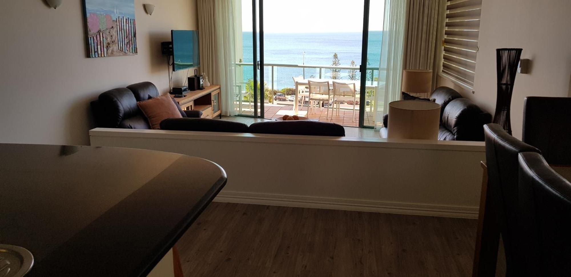 Alexandra On The Pacific Aparthotel Мулулаба Екстериор снимка