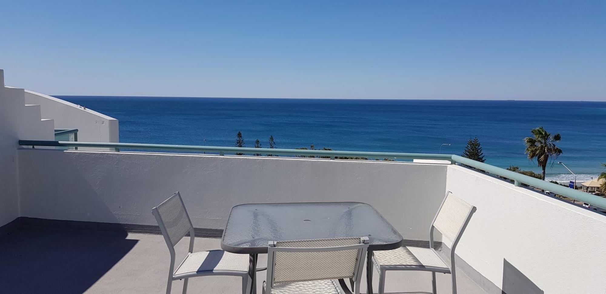 Alexandra On The Pacific Aparthotel Мулулаба Стая снимка